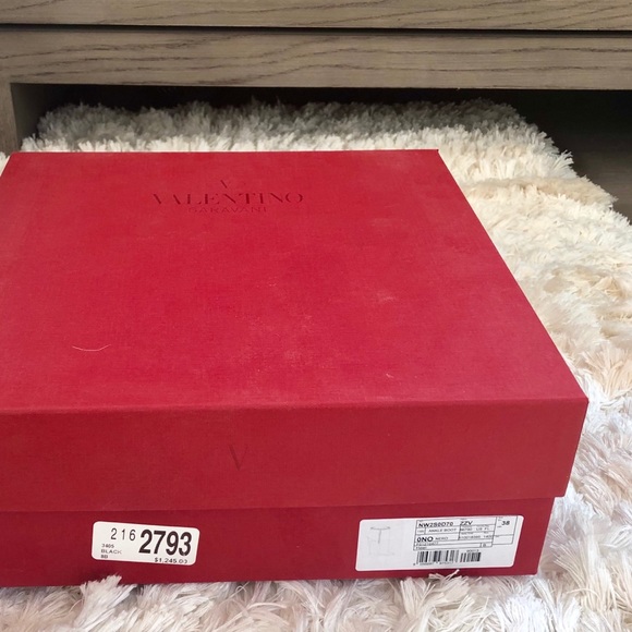 Valentino Rockstud Ankle Boots Size 8. Orig. $1245 - Picture 7 of 8